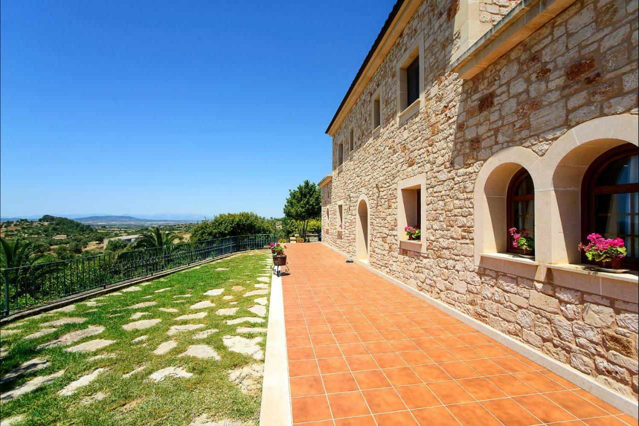 Can Bolas Villa